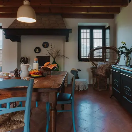 Aparthotel L'angelica Corte Palazzina, Country Retreat Salo