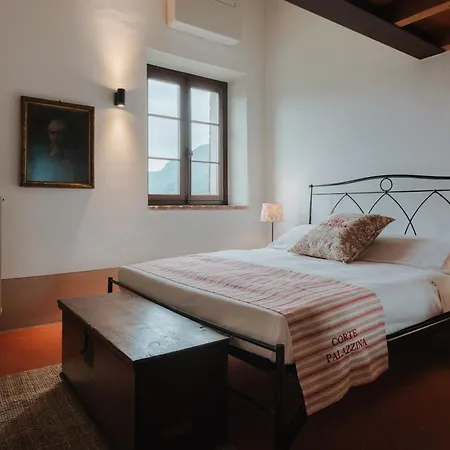 Aparthotel L'angelica Corte Palazzina, Country Retreat Salo