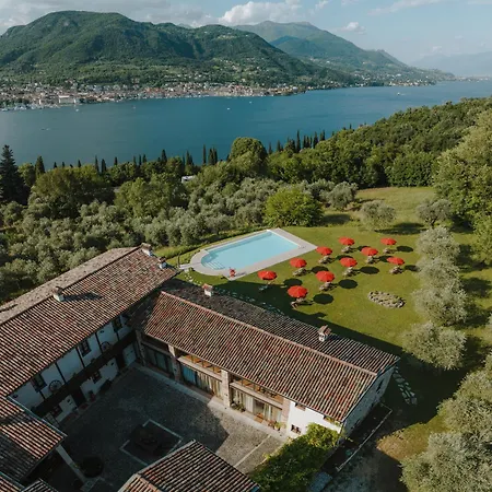 Aparthotel L'angelica Corte Palazzina, Country Retreat *