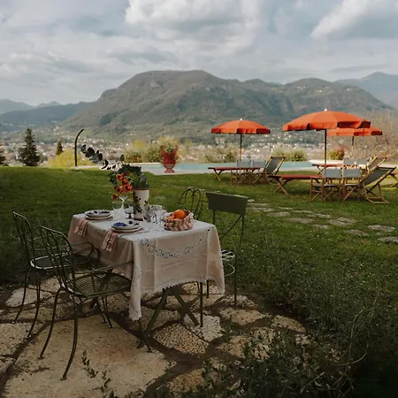 Hotel apartamentowy L'angelica Corte Palazzina, Country Retreat Salò